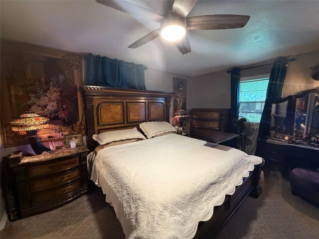1905 Yellowstone Street, Freeport, TX 77541