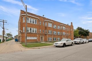 6618 W 19th Street 5, Berwyn, IL 60402