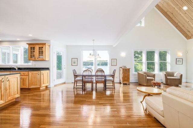 80 & 86 Summersea Road, Mashpee, MA 02649