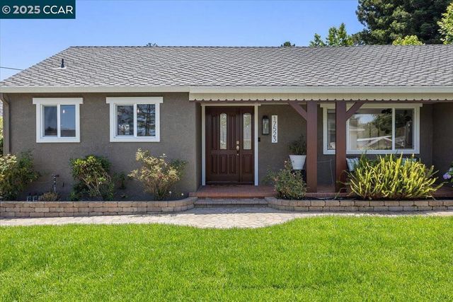 17523 Parker Rd, Castro Valley, CA 94546