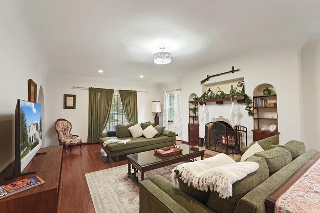 2634 Clarendon Ave, Stockton, CA 95204