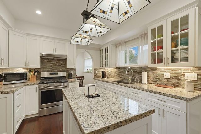 2634 Clarendon Ave, Stockton, CA 95204