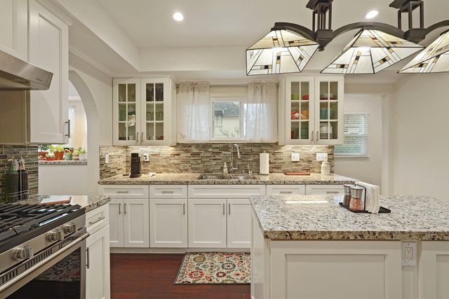 2634 Clarendon Ave, Stockton, CA 95204