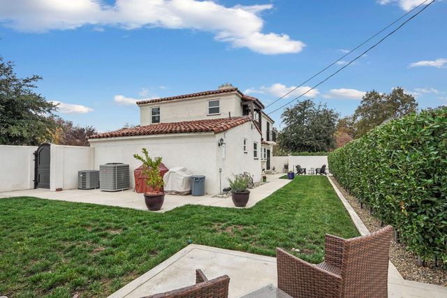 2634 Clarendon Ave, Stockton, CA 95204