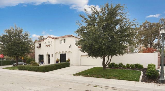 2634 Clarendon Ave, Stockton, CA 95204