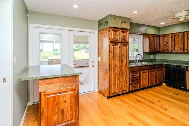 2333 Cane Ridge Road, Paris, KY 40361