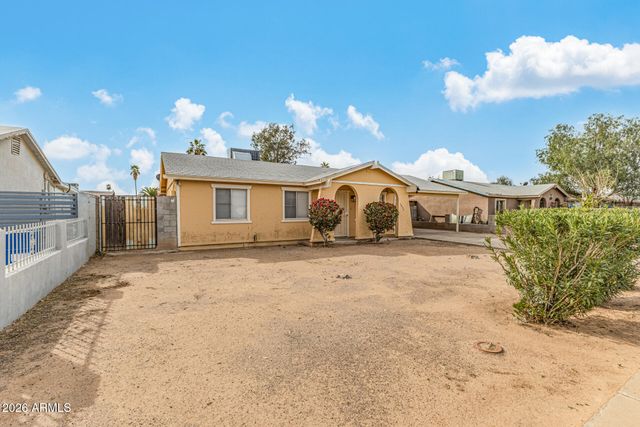 7937 W HAZELWOOD Street, Phoenix, AZ 85033