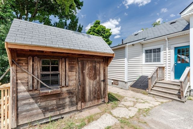 147 Smith St, North Attleboro, MA 02760