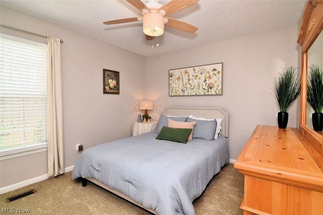 10411 Redbud Drive, Aurora, OH 44202
