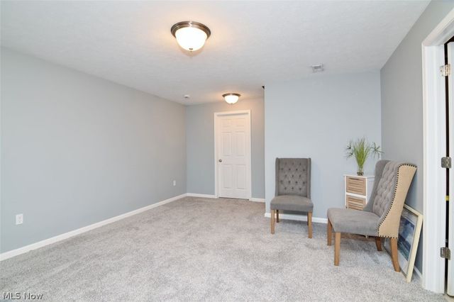 10411 Redbud Drive, Aurora, OH 44202