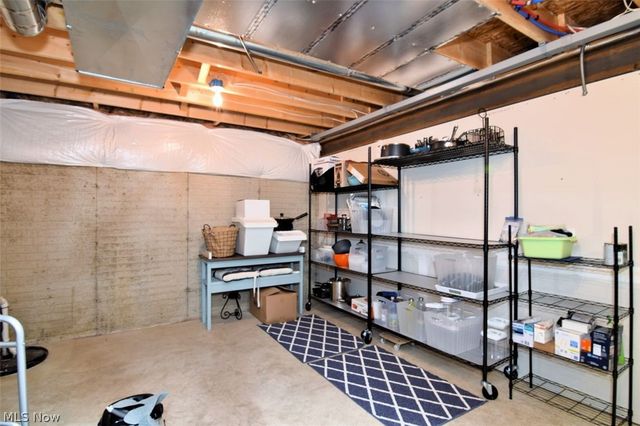 10411 Redbud Drive, Aurora, OH 44202