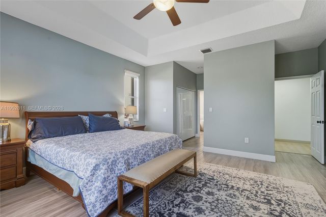 12783 NW 18th Mnr, Pembroke Pines, FL 33028