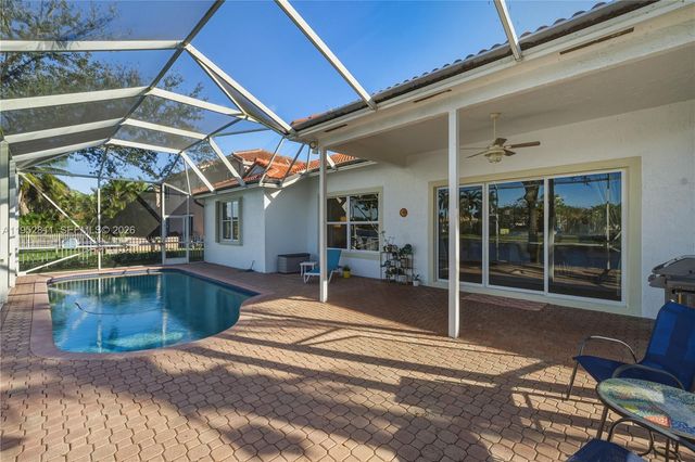 12783 NW 18th Mnr, Pembroke Pines, FL 33028