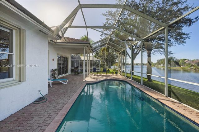 12783 NW 18th Mnr, Pembroke Pines, FL 33028