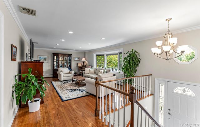 619 Russet Road, Valley Cottage, NY 10989