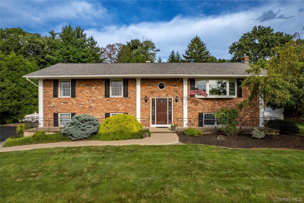 619 Russet Road, Valley Cottage, NY 10989 — exterior