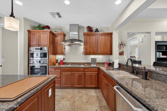 16441 W HOLLY Street, Goodyear, AZ 85395