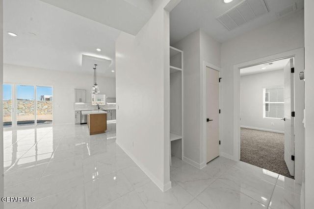 613 Paseo Campanero Street, Horizon City, TX 79928