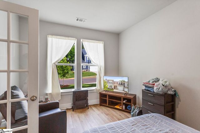 327 Grange Valley Lane, Central, SC 29630