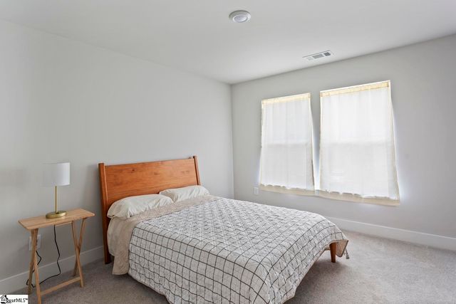 327 Grange Valley Lane, Central, SC 29630