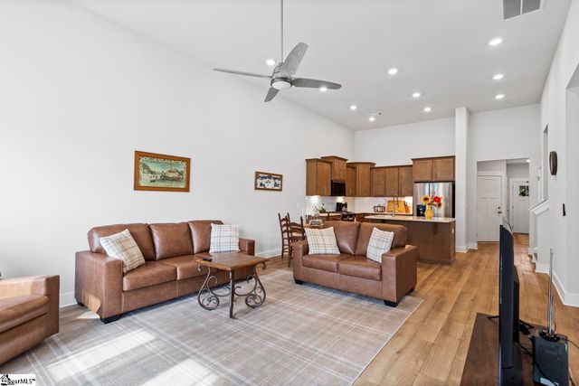 327 Grange Valley Lane, Central, SC 29630