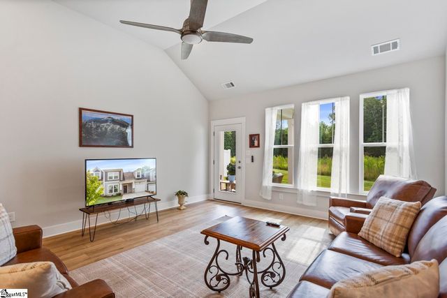 327 Grange Valley Lane, Central, SC 29630