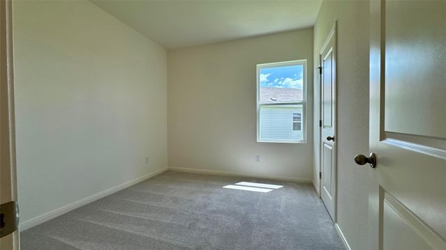 18200 Papuan CV, Elgin, TX 78621