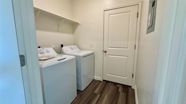 18200 Papuan CV, Elgin, TX 78621