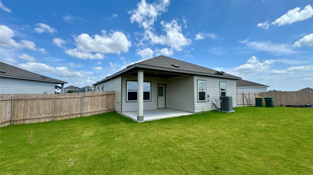 18200 Papuan CV, Elgin, TX 78621