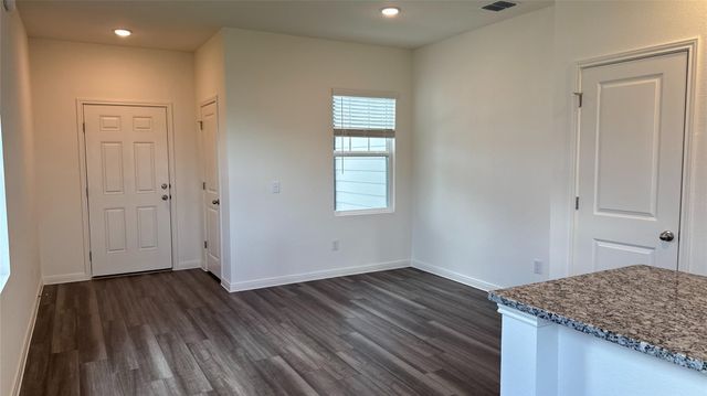 18200 Papuan CV, Elgin, TX 78621