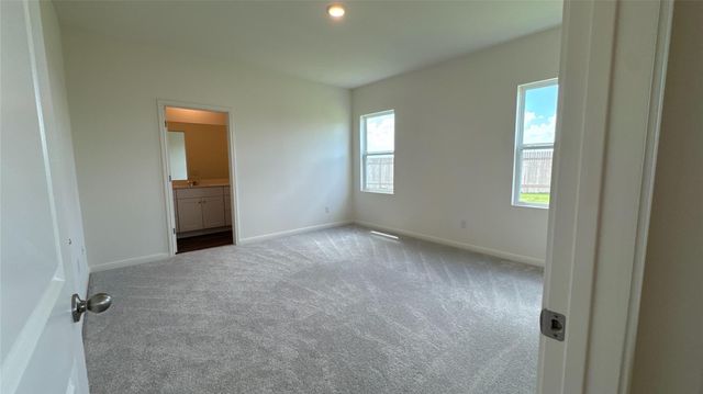 18200 Papuan CV, Elgin, TX 78621