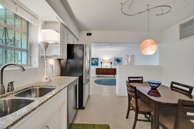 3113 Hollywood Boulevard, Hollywood, FL 33021