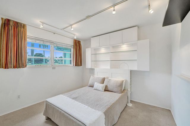 3113 Hollywood Boulevard, Hollywood, FL 33021