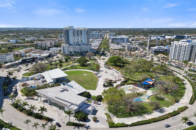 3113 Hollywood Boulevard, Hollywood, FL 33021