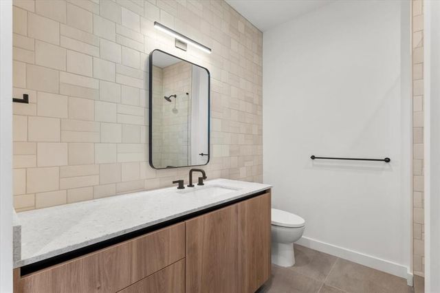 84 East Ave 1202, Austin, TX 78701