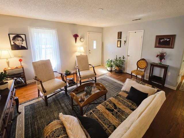 4262 AUTUMN SUN RD, Millington, TN 38053