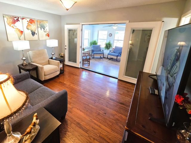 4262 AUTUMN SUN RD, Millington, TN 38053