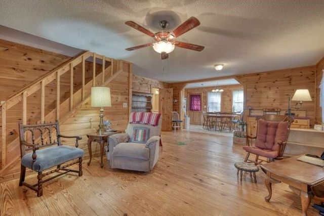 191 April Lane, Blairsville, GA 30512