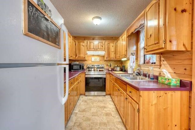 191 April Lane, Blairsville, GA 30512