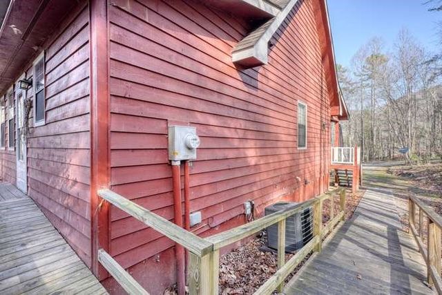 191 April Lane, Blairsville, GA 30512