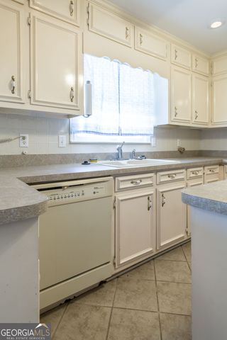 402 Preston Street, Waycross, GA 31501