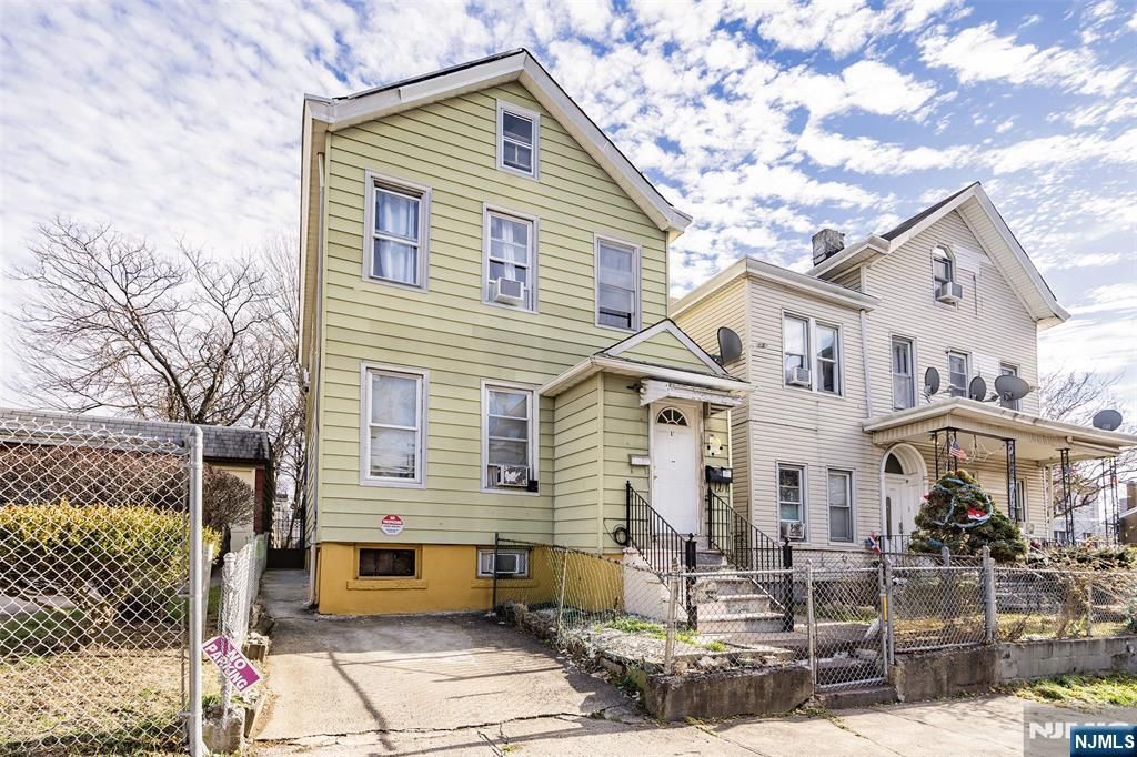 11 Mercer Street, Paterson, NJ 07524