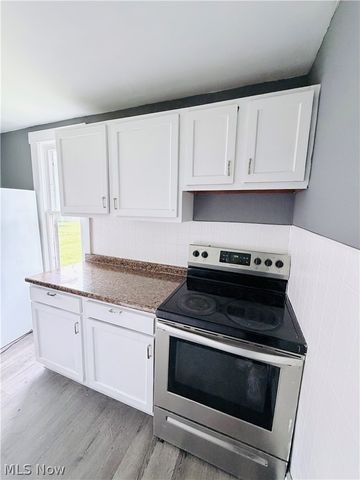 1511 Stark Avenue SW, Canton, OH 44706