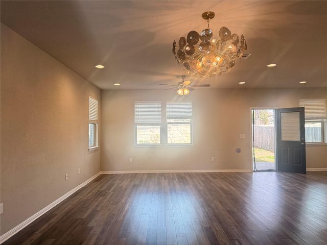 109 Munk LN, Leander, TX 78641