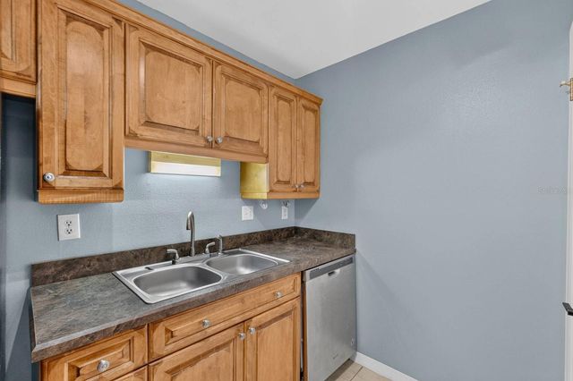 1600 BIG TREE ROAD K1, Daytona Beach, FL 32119