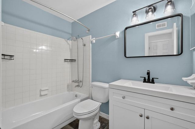 1600 BIG TREE ROAD K1, Daytona Beach, FL 32119