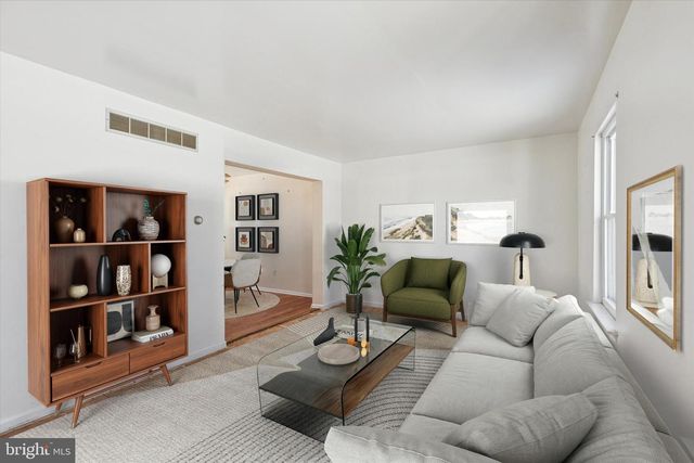 146 HUNT DR, Horsham, PA 19044