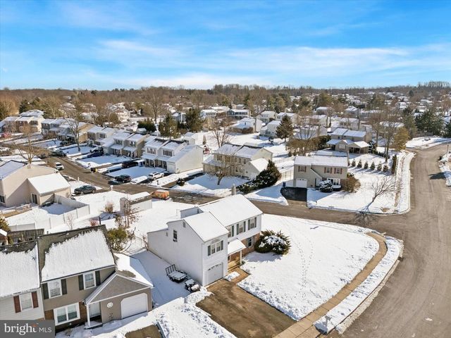 146 HUNT DR, Horsham, PA 19044