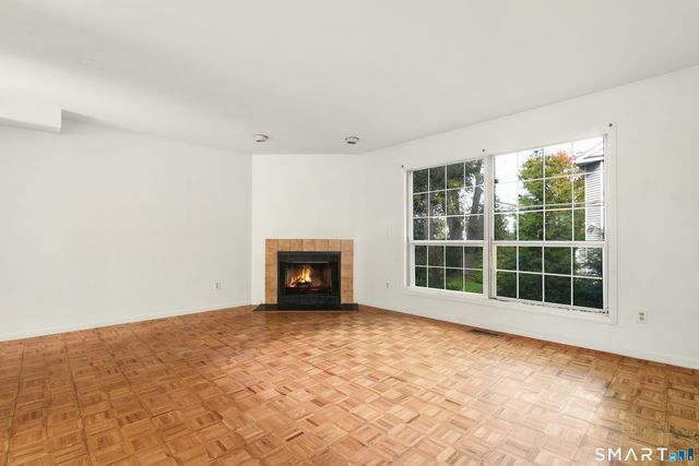 22 Dora Street D, Stamford, CT 06902