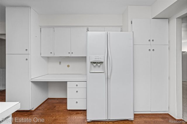 31917 Olde Franklin Drive, Farmington Hills, MI 48334